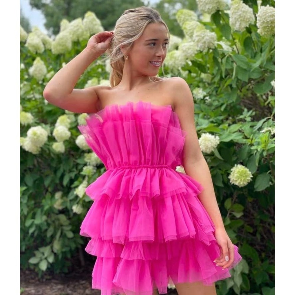 Mable Tulle Strapless Ruffle Dress in Hot Pink